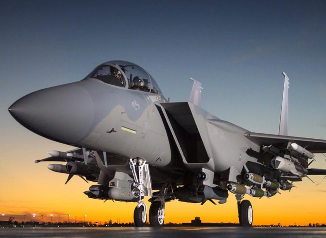 美国|230亿美元,美空军突然采购400架F15,只为分担空战多用途任务