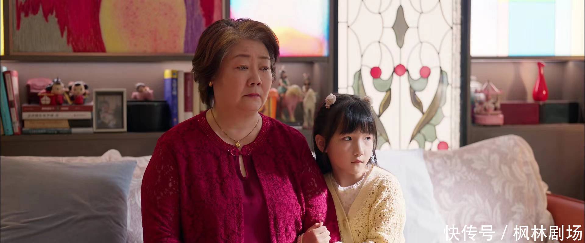 《小日子》：陈晓童瑶演绎都市情感，萨日娜精湛演技诠释母亲角色