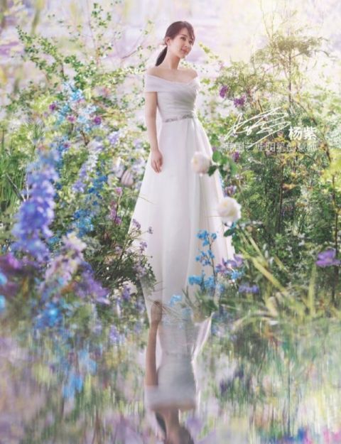  发带|杨紫最近的造型竟和刘诗诗有几分神似！越来越显优雅精致了！