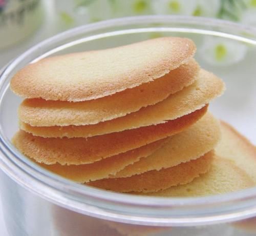 薄脆|这才是饼干最简单的做法,不用模具、不用打发,清香薄脆微甜不腻