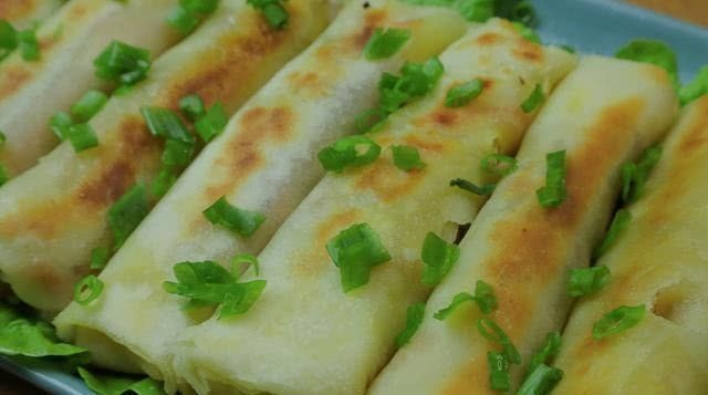 饺子皮|饺子皮别只会包饺子,教你特色新吃法,比包子简单,比饺子好吃