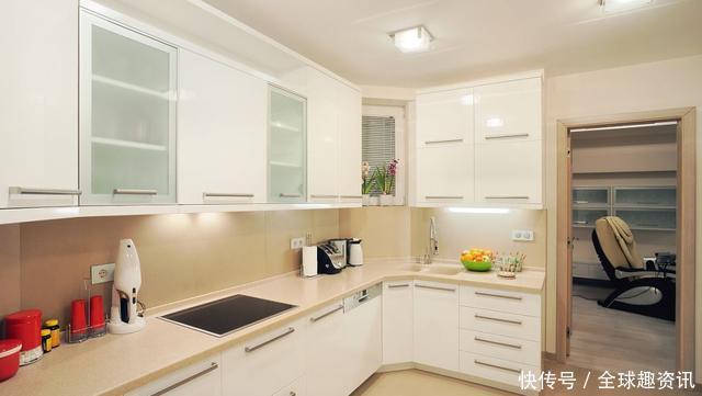  男子|新加坡男子失联9年，才被侄儿发现在家中去世，地上只有一堆白骨