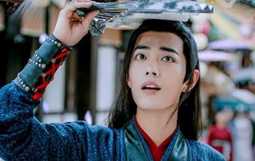  芒果|肖战深夜空降芒果台，金主力挺，出场方式却耐人寻味！