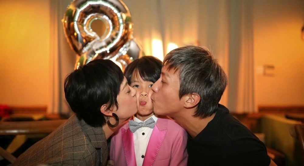 厉害|明星做饭翻车哪家强王一博厉害,王源出梗,而他和她搞笑又甜蜜