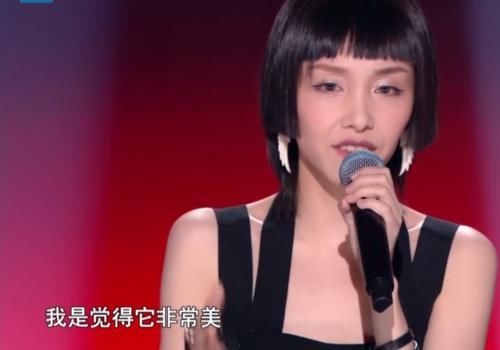  暗黑|好声音选手直击李健质疑，谢霆锋喜爱溢于言表，暗黑也有美