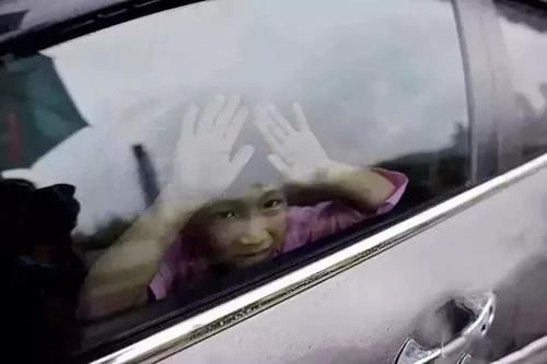  岁半|痛心！2岁半男童被忘车内8小时后离世，怎么能避免孩子被锁车内？