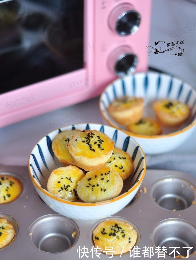 儿子|这饼奶香浓郁,又酥又掉渣,制作简单,成本又低,儿子太喜欢吃了