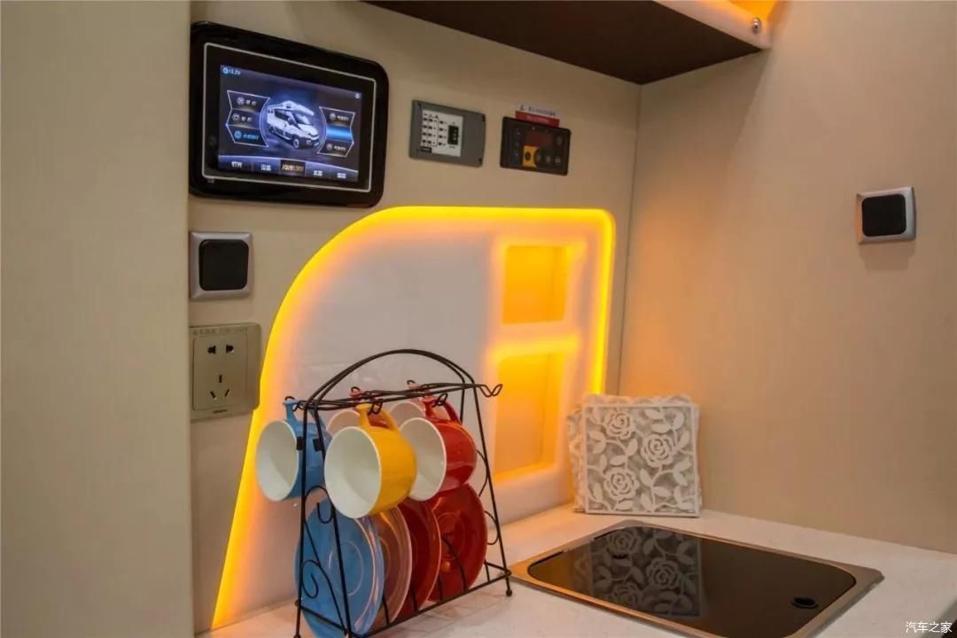 房车|B型房车中的豪华款,商用享受,家用惬意,做功精细