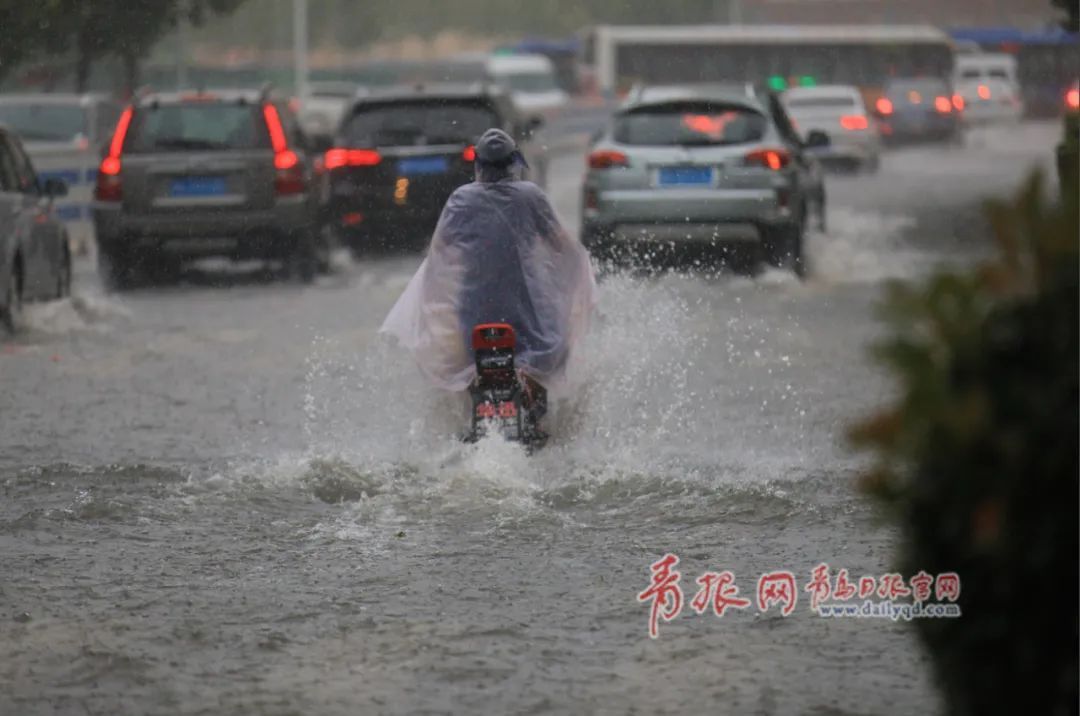 毫米|刚刚，青岛发布暴雨红色预警，这些地方降雨超过100毫米！暂时封闭、限行...