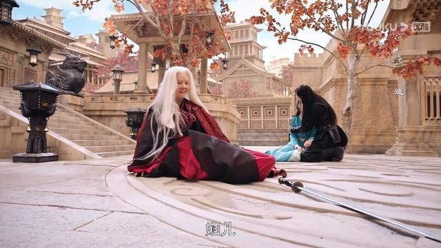  白首|《暮白首》白首夫妇决斗女魔头，容婳出狠招，墨幻瞬间容颜苍老