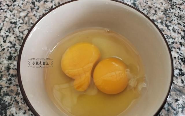  鱼香肉丝|杏鲍菇的最好吃做法，加两鸡蛋，不煮不炸，比鱼香肉丝还好吃！