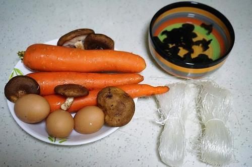  热量|热量低、饱腹感强的素包子，这个食谱最好吃，蒸过一次就知道靠谱