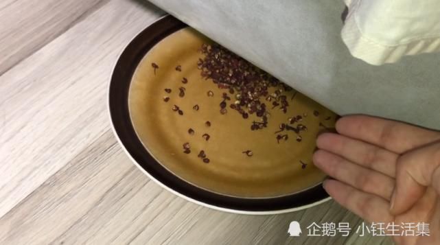  就可以|不管家里有没有钱，抓紧在床底撒一把花椒，好多人不懂，早知早好