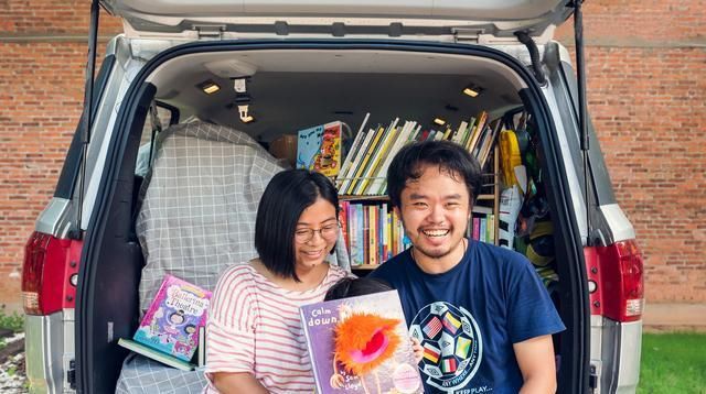  环游|上海夫妻开移动书店，一家五口开书车环游中国，58天跑9千公里