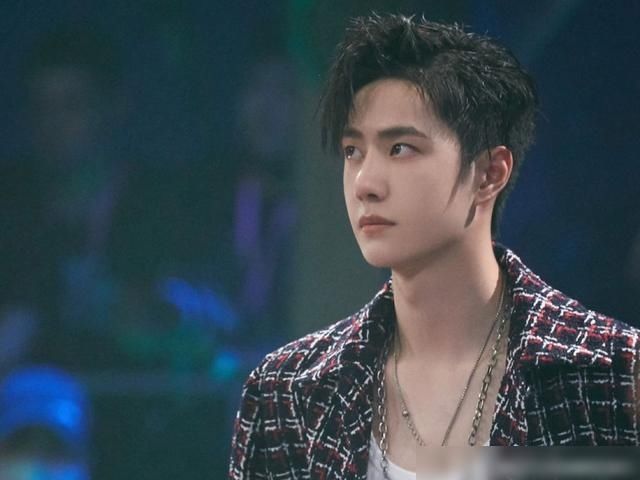  品质|王一博十年磨一剑，有品质才能走得更远，智商情商双在线