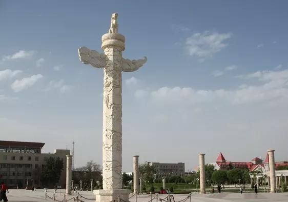  喀什古城|被“极挑”男人帮们安利了一座城，看了风景还无形中还“追了星”