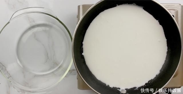  自制|自制甜点香草味泡芙，按步制作比蛋糕简单，零失误操作轻松完成