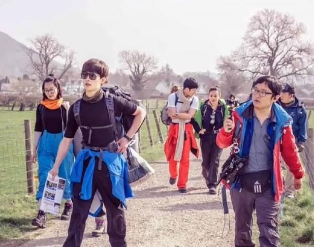  浪姐|浪姐成团后团综即将来袭，两位顶流男星加入，这下收视稳了