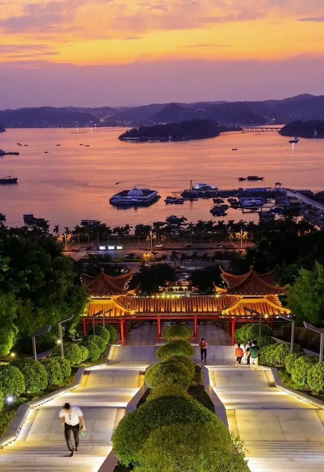 海中|中国这个美丽海滨！城在海中、海在城中，藏着绝妙生活却少有人知