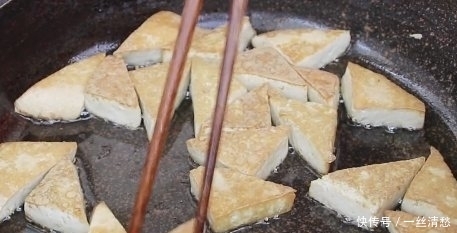  豆腐|豆腐好吃有诀窍,这样做能多吃几碗米饭,比吃肉还香!