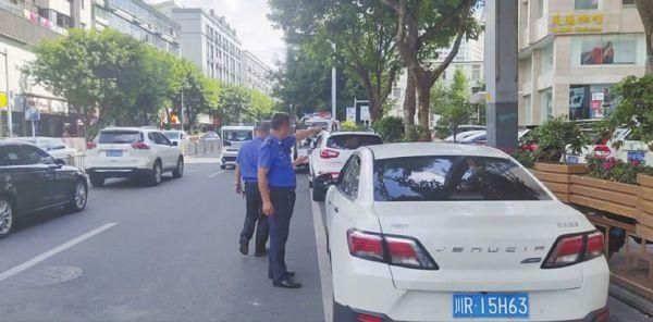 清爽|整治拥堵“顽疾”兴源路文化路清爽多了