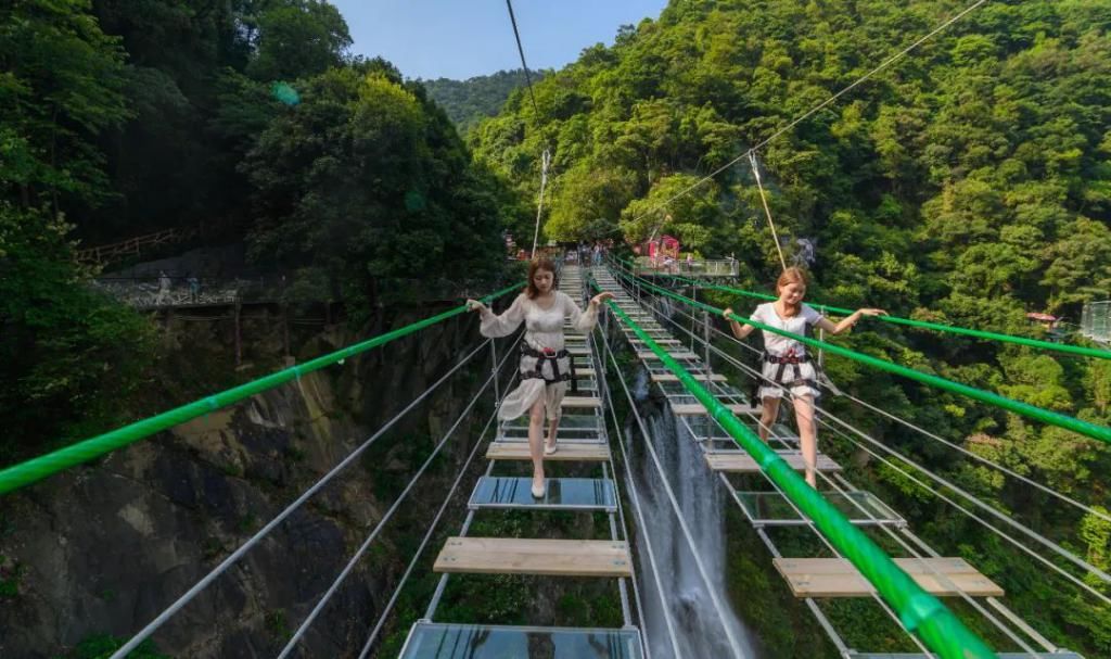 世界纪录|12项世界纪录！12个网红打卡地标！古龙峡最新攻略！拿走不谢！