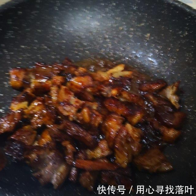 入味|西红柿炖牛腩,软烂入味,十分下饭