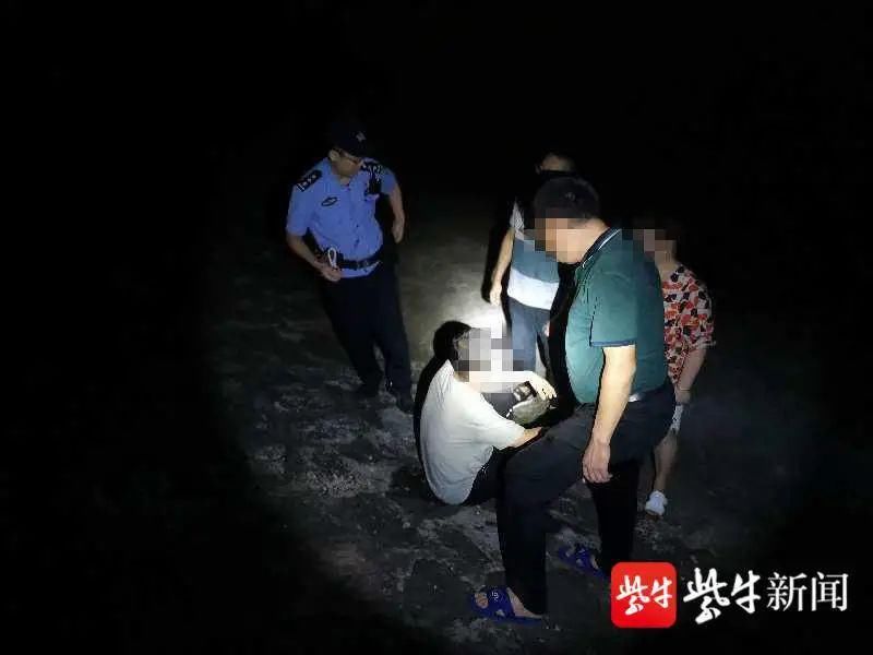  民警|荒唐！想试探父亲对自己的态度，35岁男子跳水库轻生