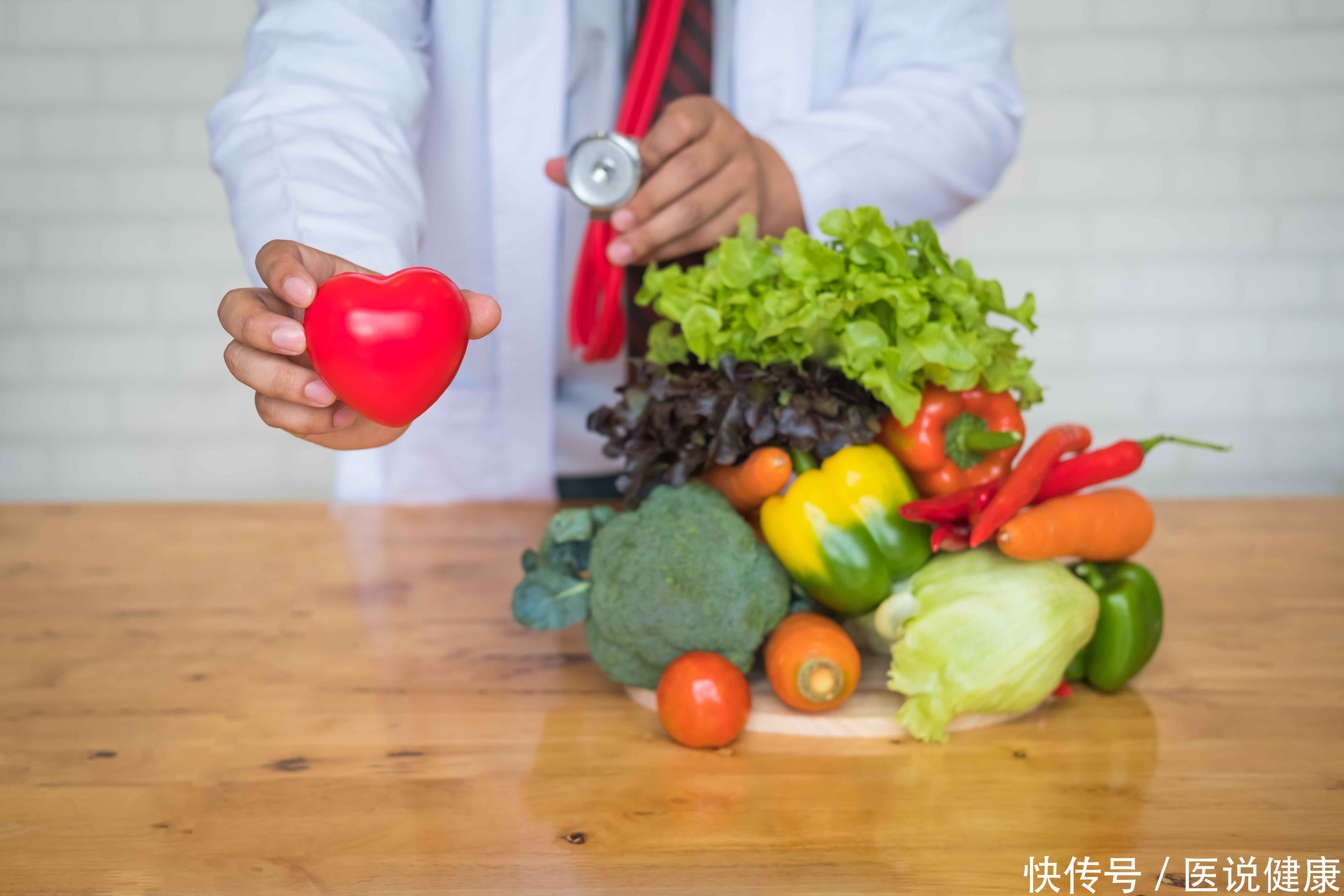 怎么预防脑梗的10个小妙招(想要预防脑梗，坚持做好3件事，或能远离脑梗的危害)
