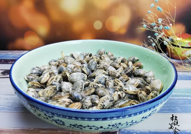  花蛤|解锁海鲜新做法，花蛤这样炒，肉质才滑嫩鲜香，1盘根本不够吃
