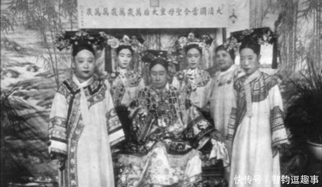 清朝|清朝王室贵妇老照片：格格一言难尽，慈禧眼露凶光！