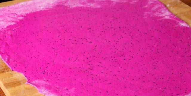 油腻|不要在火龙果直接吃是面粉做的,又甜又软不油腻