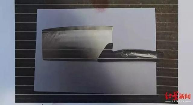  获刑|女子怒从10楼扔菜刀，没伤人，获刑一年零十个月！