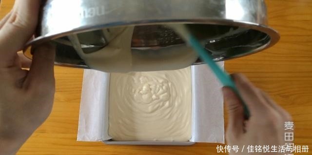 轻松|儿时的经典味道,柔软湿润的古早味蛋糕,新手也能轻松做
