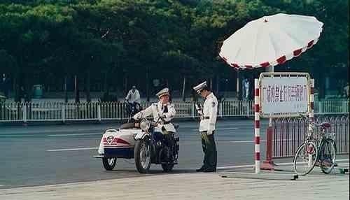 样子|1990年的中国是什么样子 跟着镜头来回忆一下吧