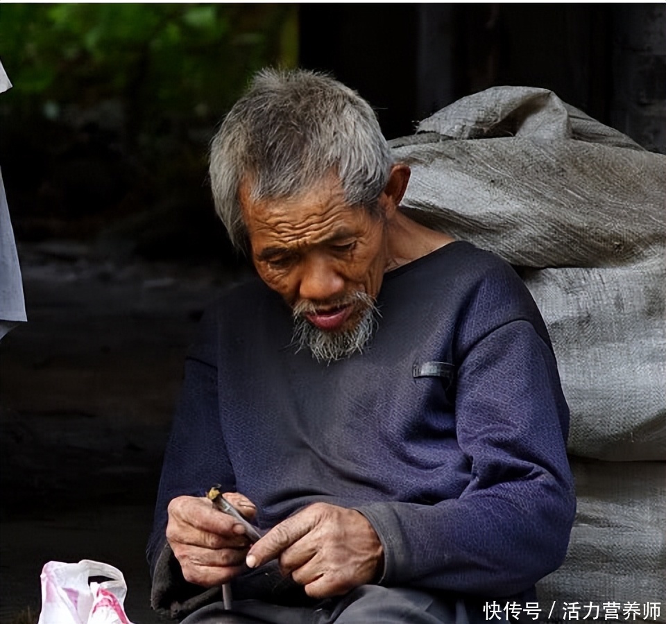 身体越来越差的6个好习惯(身体越来越差？这5种你坚信不疑的“好习惯”，很可能是背后真凶)