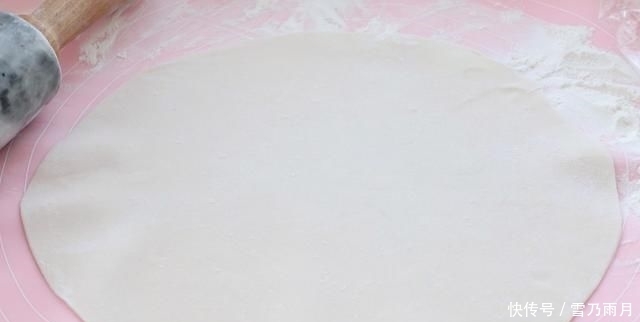 家常|家常烙饼最好吃的做法,掌握了这两个独家秘诀,烙出的饼皮酥内软