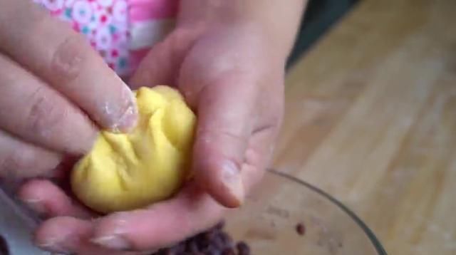  小白|南瓜教你新做法，金黄香脆，蓬松柔软，厨房小白也能学会