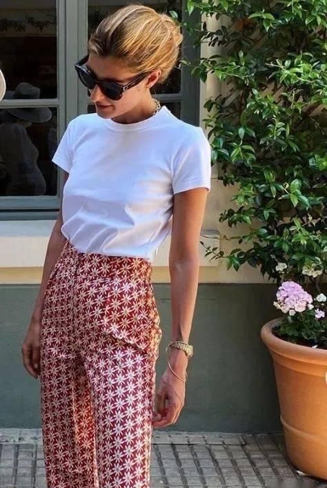  大街|谁说白T恤烂大街，那是你不会搭！