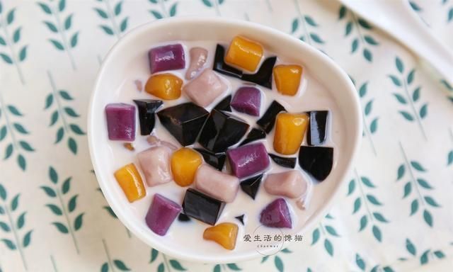 简单|想吃芋圆不用买了,三种食材简单一做,想吃就吃,放半年也不会坏