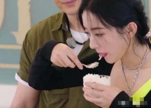  中餐厅|赵丽颖《中餐厅》问题频出，生活习惯太糟糕，完全不像女明星