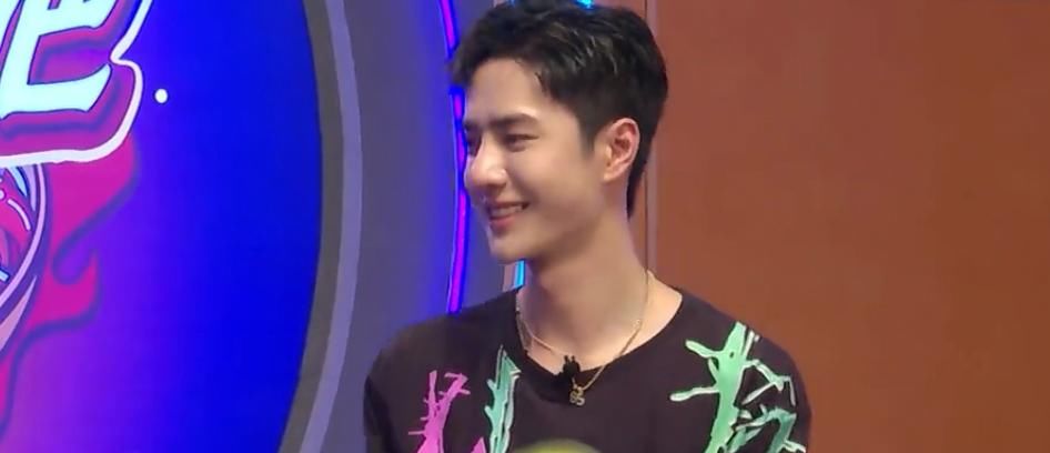  小哥|《街舞》外卖小哥海选失利，在火锅局获毛巾，王一博的叮嘱太暖心