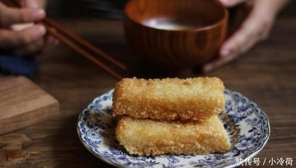 糯米饭|4步搞定糍饭糕,外脆里糯越吃越香,小时候的回忆