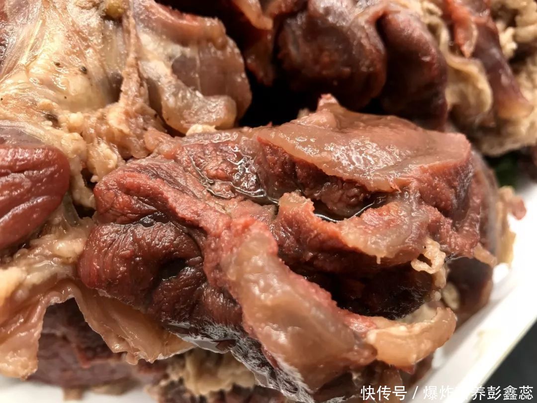 吃猪头肉血糖会升高吗(糖尿病人偶尔吃点猪头肉，会不会升血糖？你需要注意这4点)