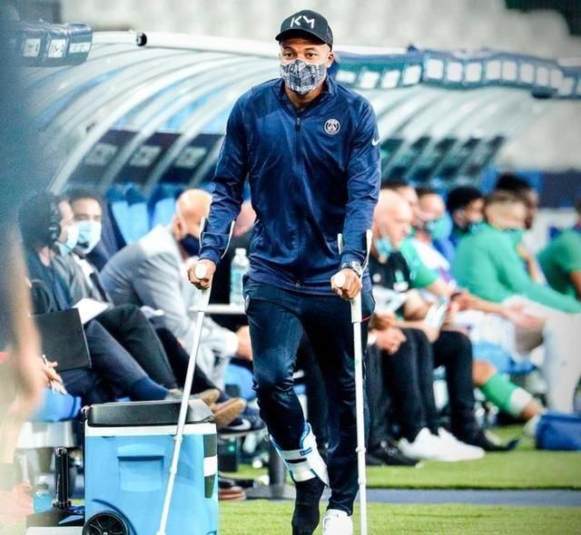  姆巴|RMC：姆巴佩右脚踝扭伤严重，并未伤到韧带