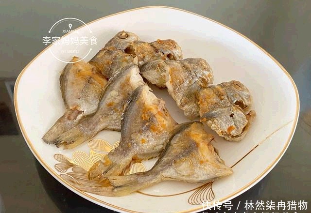 技巧|万能煎鱼小技巧，不管煎什么鱼，多加一步，鱼皮不粘锅不破皮
