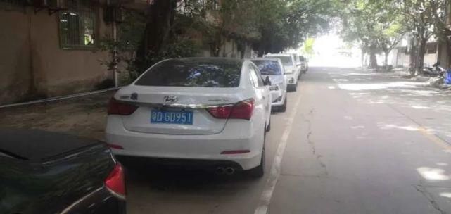 明明|曝光 | 澄海多位车主明明把车停在线内,却还是被抄牌!原来...