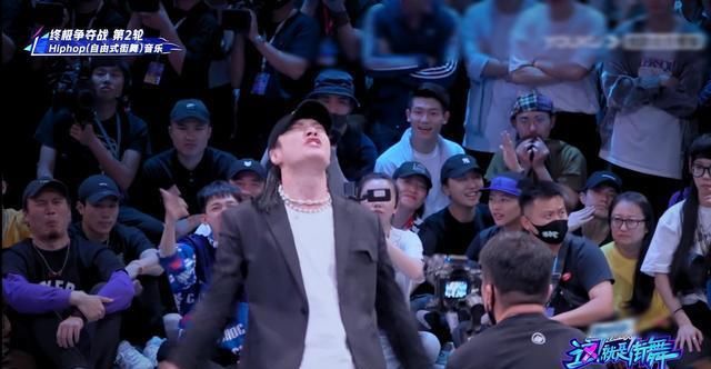  赛区|《街舞3》张艺兴喜欢Krump，高博连线刘雨昕，并找来狂派舞创始人