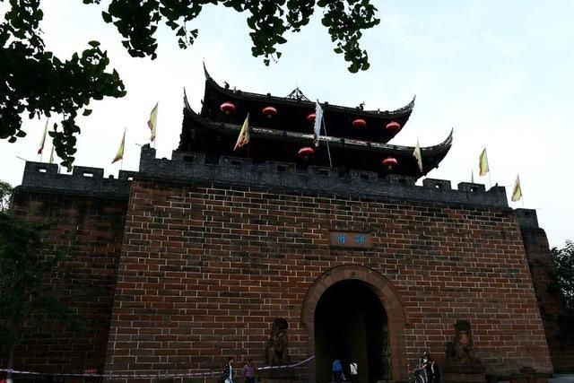 天台山|四川成都秘藏的千年古城，又仙又美又凉快，一眼便会爱上