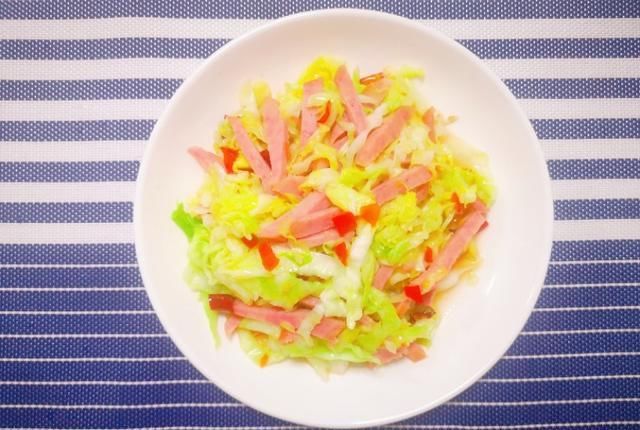 美味|苞菜这样做，颜色红绿清爽，搭配营养美味，喜欢吃吗？！